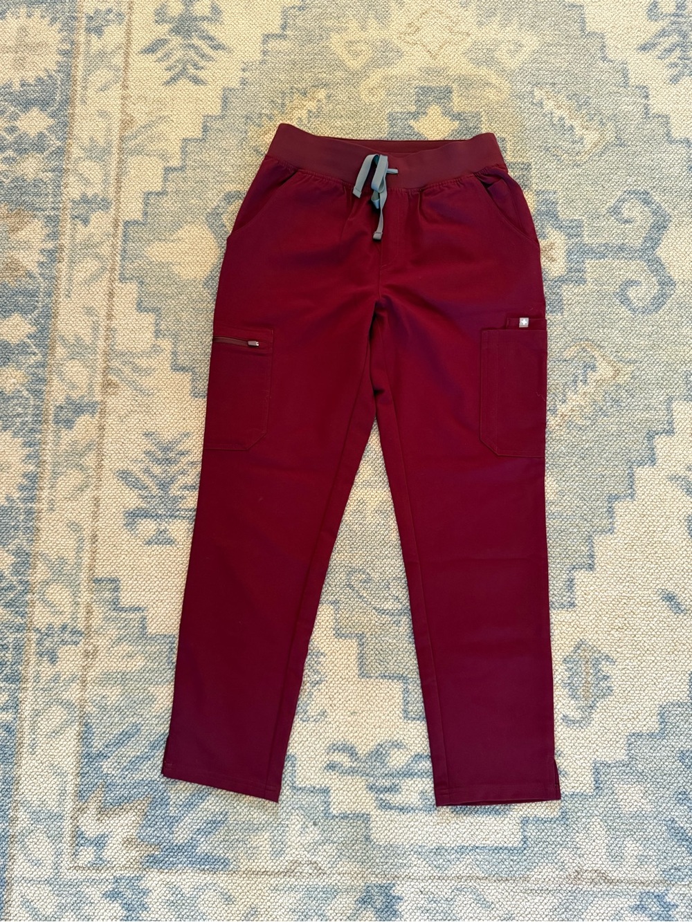 FIGS Women’s Scrub Pants